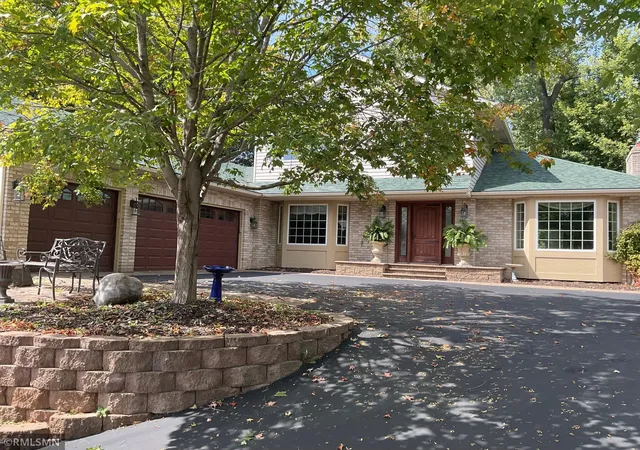 Photo 1 of Single family home for sale at 2139 14th Avenue E, Saint Paul, MN 55109 | MLS# 7138799 | Listing updated on 2026-09-05