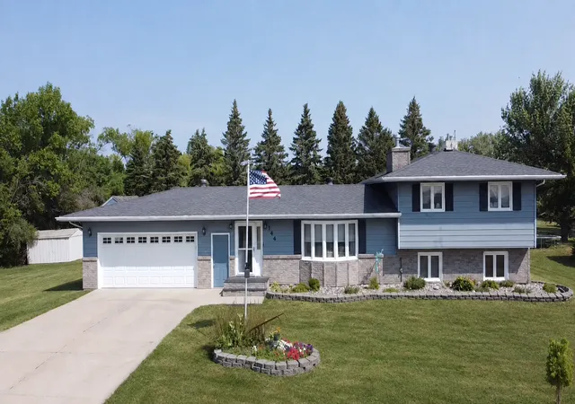 Photo 1 of Single family home for sale at 144 6th Street, Grandin, ND 58038 | MLS# 7138804 | Listing updated on 2026-09-25