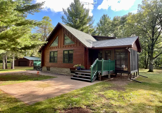 Photo 1 of Single family home for sale at 2225 Riverdale Rd, Mora, MN 55051 | MLS# 7138809 | Listing updated on 2026-09-21