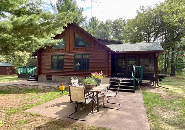 Photo 4 of Single family home for sale at 2225 Riverdale Rd, Mora, MN 55051 | MLS# 7138809 | Listing updated on 2026-09-21