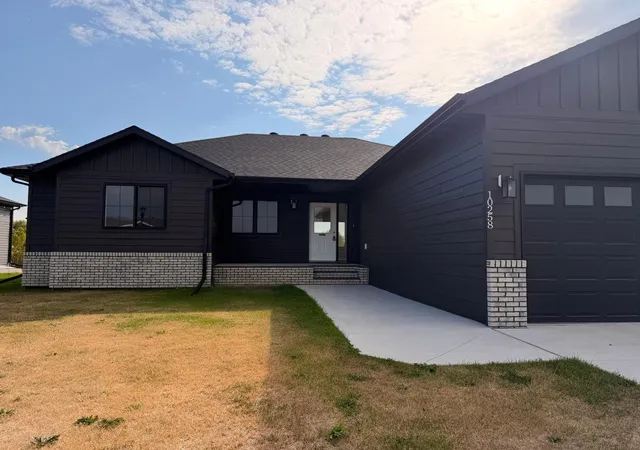Photo 3 of Single family home for sale at 10258 Burgundy Dr, Horace, ND 58047 | MLS# 7138814 | Listing updated on 2026-09-06
