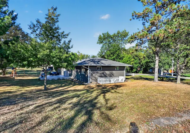 Photo 3 of Single family home for sale at 1576 W Latoka Dr Sw, Alexandria, MN 56308 | MLS# 7138825 | Listing updated on 2026-10-01
