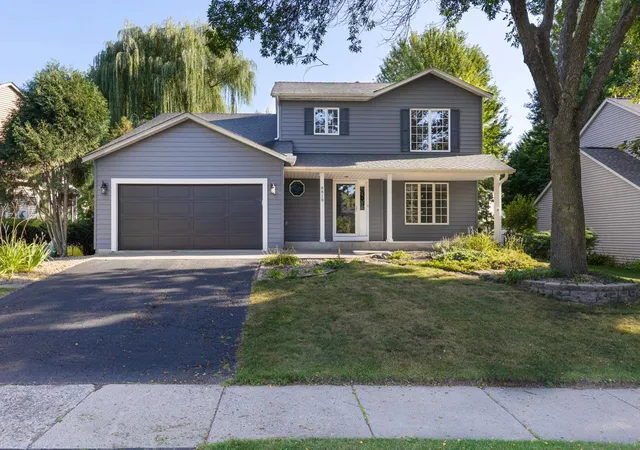 Photo 1 of Single family home for sale at 8818 Belvedere Dr, Eden Prairie, MN 55347 | MLS# 7138831 | Listing updated on 2026-10-08
