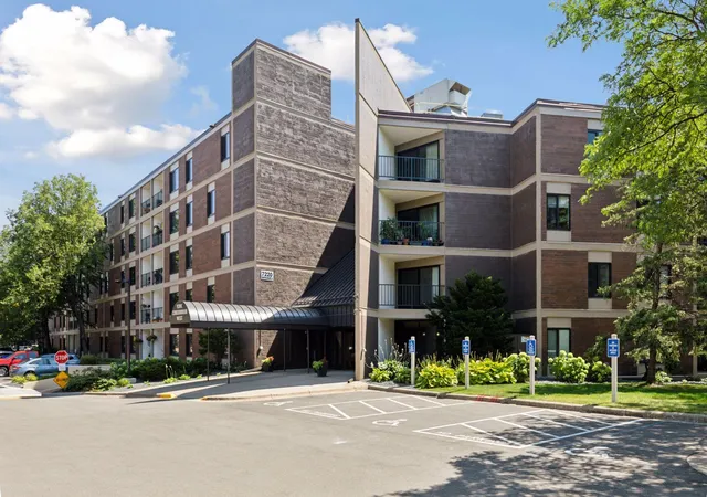 Condo for sale at 7220 York Ave S #413, Minneapolis, MN 55435 | MLS# 7138832