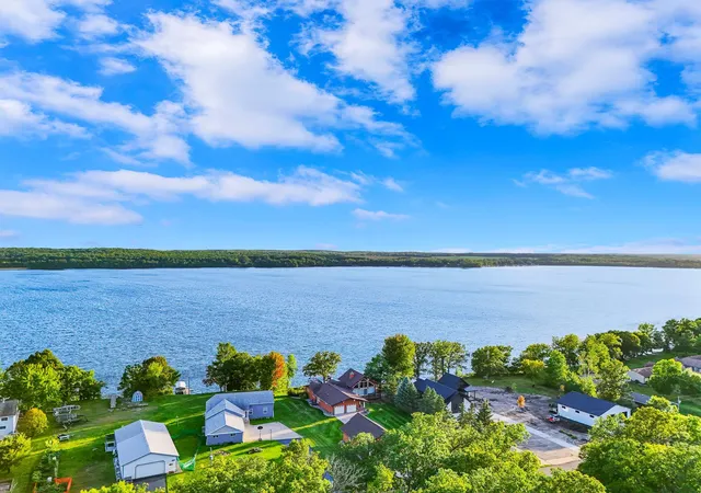 Photo 4 of Single family home for sale at 39644 Marion Lodge Trl, Perham, MN 56573 | MLS# 7138861 | Listing updated on 2026-10-01