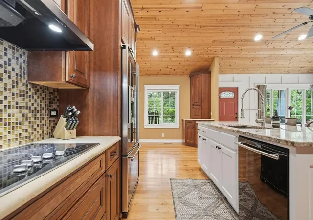 Photo 4 of Single family home for sale at 13508 Sunset Trl, Minneapolis, MN 55441 | MLS# 7138898 | Listing updated on 2026-09-04