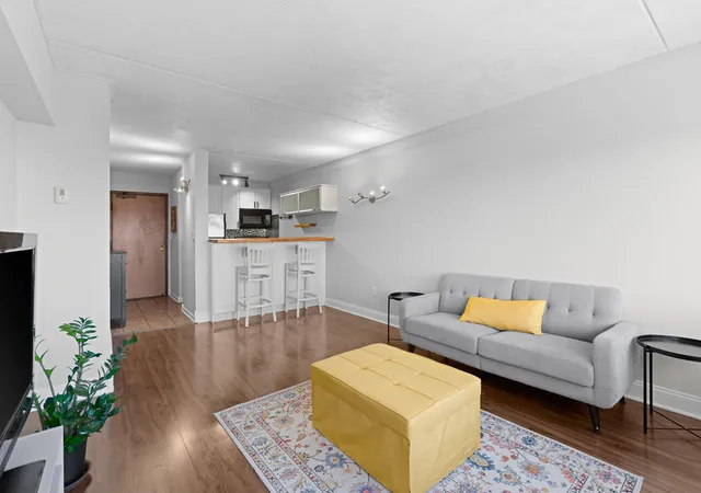 Photo 3 of Condo for sale at 1920 S 1st Street #1508, Minneapolis, MN 55454 | MLS# 7138910 | Listing updated on 2026-09-26