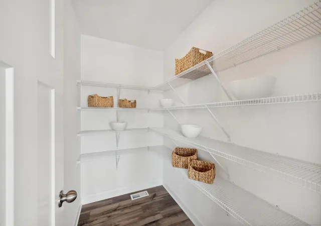 Photo 4 of Single family home for sale at 2334 Williams St, Shakopee, MN 55379 | MLS# 7138913 | Listing updated on 2026-09-18