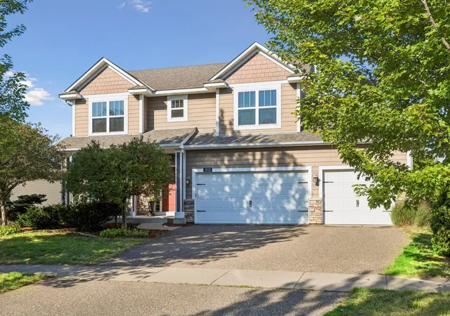 Photo 1 of Single family home for sale at 2832 Liberty Trl, Saint Paul, MN 55129 | MLS# 7138919 | Listing updated on 2026-09-13
