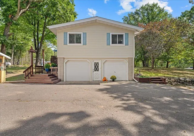 Photo 3 of Single family home for sale at N4541 Loop Rd, Spooner, WI 54801 | MLS# 7138935 | Listing updated on 2026-10-03