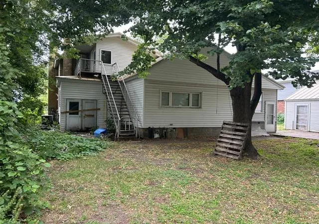 Photo 3 of Single family home for sale at 621 8th Avenue N, Saint Cloud, MN 56303 | MLS# 7138951 | Listing updated on 2026-09-24
