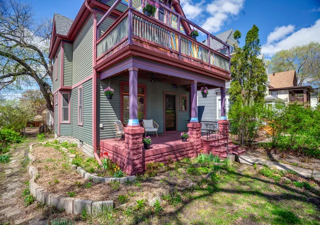 Photo 2 of Sale Pending at 3446 Columbus Ave, Minneapolis, MN 55407 | MLS# 7138961 | Listing updated on 2026-09-24