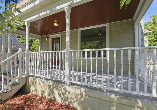 Photo 2 of Single family home for sale at 431 E 2nd Street, Litchfield, MN 55355 | MLS# 7138967 | Listing updated on 2026-09-21