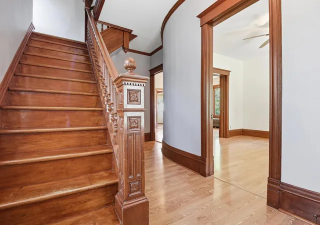 Photo 4 of Single family home for sale at 431 E 2nd Street, Litchfield, MN 55355 | MLS# 7138967 | Listing updated on 2026-09-21