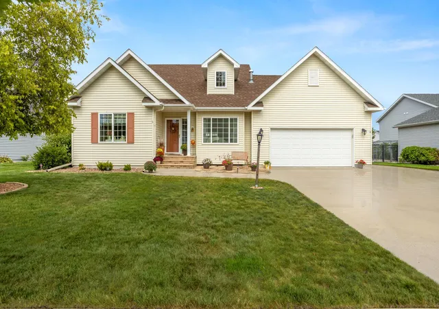 Photo 1 of Single family home for sale at 3451 43rd Avenue S, Fargo, ND 58104 | MLS# 7138998 | Listing updated on 2026-09-15