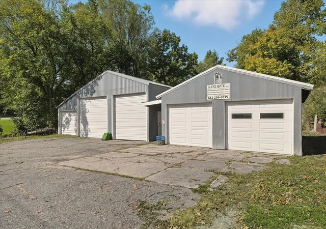 Photo 3 of Single family home for sale at 1487 Baker Ave NW, Buffalo, MN 55313 | MLS# 7138999 | Listing updated on 2026-09-12