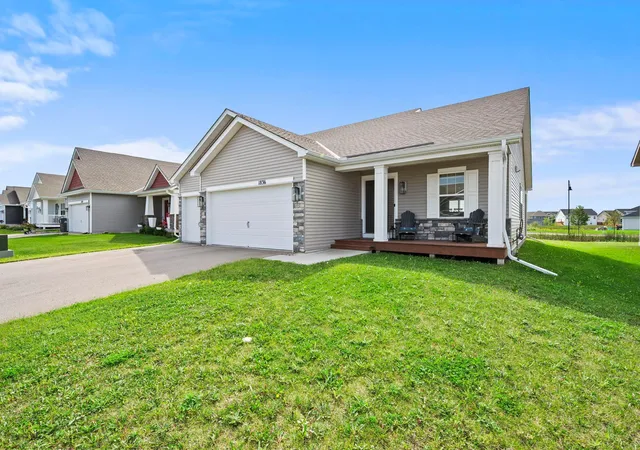 Photo 2 of Single family home for sale at 1836 Fields Dr, Carver, MN 55315 | MLS# 7139000 | Listing updated on 2026-09-05