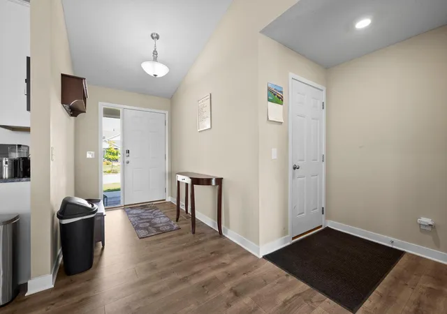 Photo 4 of Single family home for sale at 1836 Fields Dr, Carver, MN 55315 | MLS# 7139000 | Listing updated on 2026-09-05
