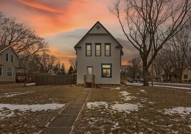 Photo 1 of Single family home for sale at 1080 Lafayette Ave, Lafayette, MN 56054 | MLS# 7139008 | Listing updated on 2026-09-18