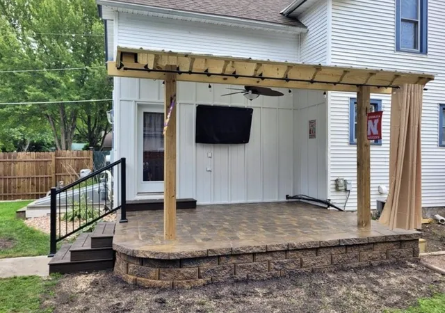 Photo 3 of Single family home for sale at 1080 Lafayette Ave, Lafayette, MN 56054 | MLS# 7139008 | Listing updated on 2026-09-18