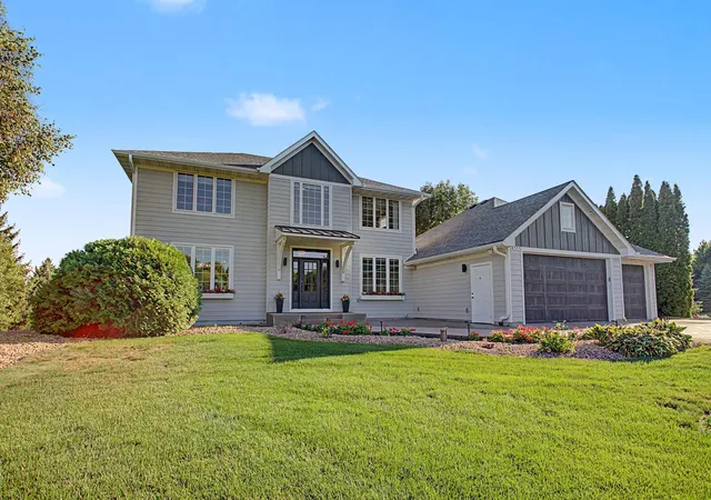 Photo 4 of Single family home for sale at 14555 21st Street N, Stillwater, MN 55082 | MLS# 7139035 | Listing updated on 2026-09-22