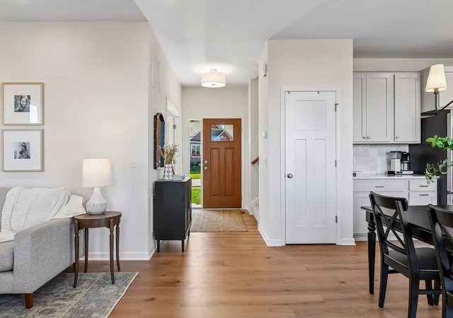 Photo 3 of Single family home for sale at 1249 Orchard Ct, Waconia, MN 55387 | MLS# 7139079 | Listing updated on 2026-10-01