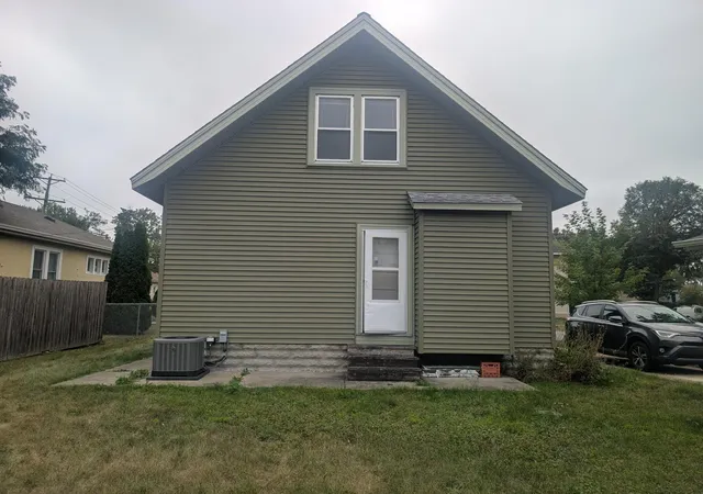 Photo 3 of Single family home for sale at 3008 E 35th Street, Minneapolis, MN 55406 | MLS# 7139081 | Listing updated on 2026-09-05
