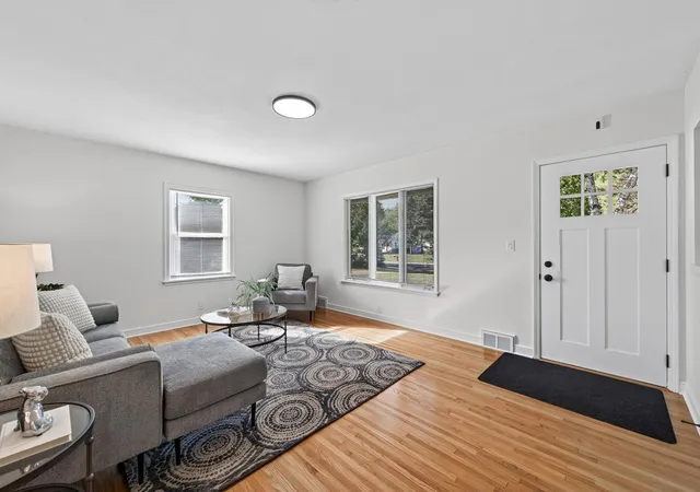 Photo 1 of Single family home for sale at 2106 Richard Ave, Saint Paul, MN 55110 | MLS# 7139084 | Listing updated on 2026-10-29