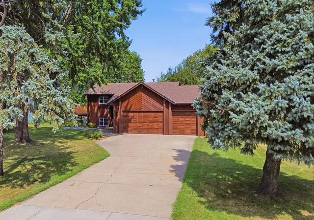 Photo 1 of Single family home for sale at 117 Mississippi Dr, Monticello, MN 55362 | MLS# 7139093 | Listing updated on 2026-09-06