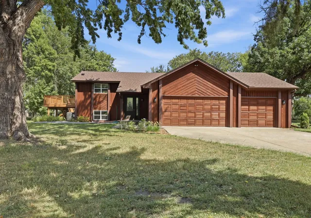 Photo 3 of Single family home for sale at 117 Mississippi Dr, Monticello, MN 55362 | MLS# 7139093 | Listing updated on 2026-09-06