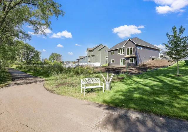 Photo 3 of Single family home for sale at 1616 Spruce St, Farmington, MN 55024 | MLS# 7139098 | Listing updated on 2026-09-17