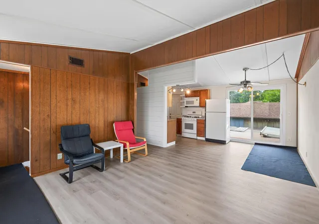 Photo 4 of Single family home for sale at 1582 3rd Street E, Saint Paul, MN 55106 | MLS# 7139115 | Listing updated on 2026-09-05