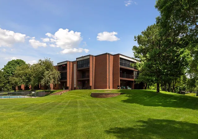 Photo 1 of Condo for sale at 1800 Riverwood Dr #219, Burnsville, MN 55337 | MLS# 7139127 | Listing updated on 2026-09-05