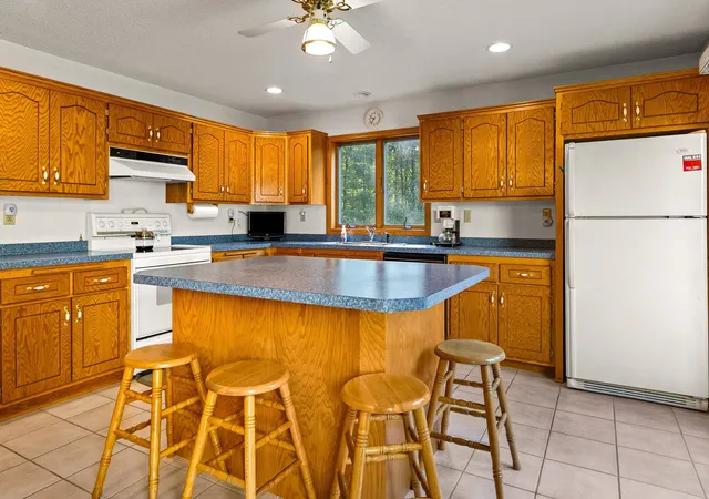 Photo 4 of Single family home for sale at 68144 Beaver Tail Rd, Askov, MN 55704 | MLS# 7139133 | Listing updated on 2026-09-21