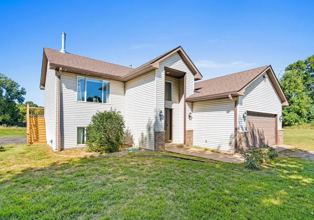Photo 2 of Sale Pending at 12416 280th Avenue, Zimmerman, MN 55398 | MLS# 7139153 | Listing updated on 2026-09-24
