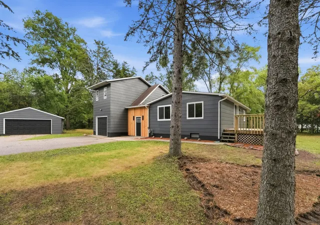 Photo 3 of Sale Pending at 920 Spring St, Clearwater, MN 55320 | MLS# 7139176 | Listing updated on 2026-10-09
