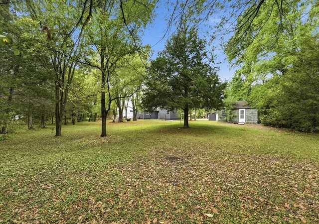 Photo 4 of Sale Pending at 920 Spring St, Clearwater, MN 55320 | MLS# 7139176 | Listing updated on 2026-10-09