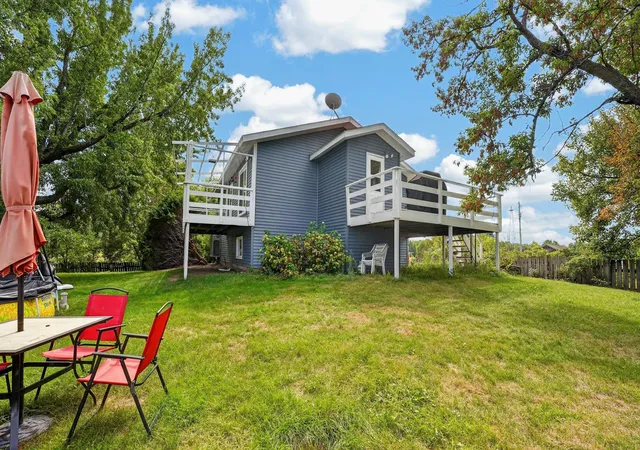 Photo 2 of Single family home for sale at 45620 Grand Ave, Harris, MN 55032 | MLS# 7139187 | Listing updated on 2026-09-05