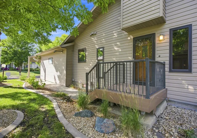 Photo 2 of Sale Pending at 2708 S 27th Street, Fargo, ND 58103 | MLS# 7139189 | Listing updated on 2026-09-08