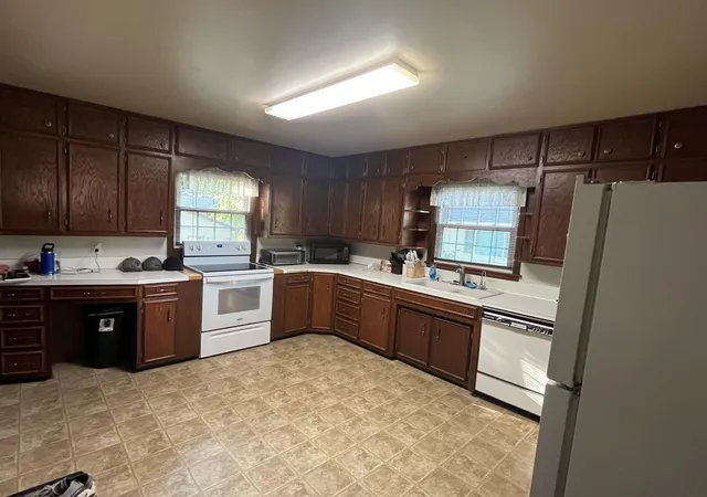 Photo 3 of Single family home for sale at 628 12th Street, Dawson, MN 56232 | MLS# 7139190 | Listing updated on 2026-09-05