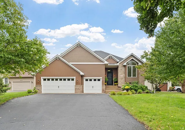 Single family home for sale at 6618 Wild Turkey Trl, Circle Pines, MN 55014 | MLS# 7139191 | Listing updated on 2026-09-14