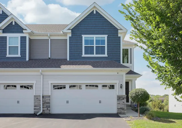 Photo 2 of Single family home for sale at 6991 Archer Ct, Inver Grove Heights, MN 55077 | MLS# 7139212 | Listing updated on 2026-09-22
