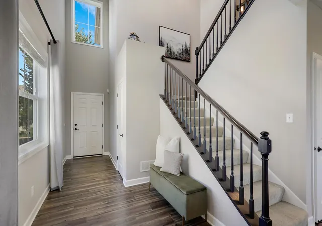 Photo 3 of Single family home for sale at 6991 Archer Ct, Inver Grove Heights, MN 55077 | MLS# 7139212 | Listing updated on 2026-09-22