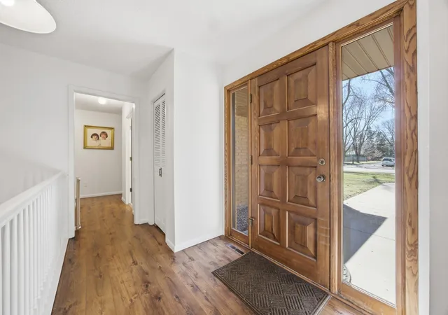 Photo 3 of Single family home for sale at 1301 Elm St N, Fargo, ND 58102 | MLS# 7139234 | Listing updated on 2026-09-16