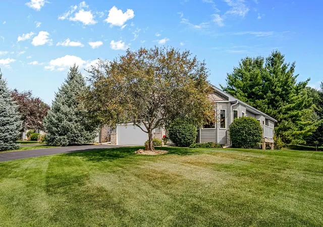 Photo 3 of Single family home for sale at 14329 Rochester St Ne, Andover, MN 55304 | MLS# 7139245 | Listing updated on 2026-09-14