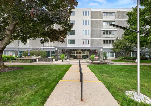 Condo for sale at 6450 York Ave S #501, Minneapolis, MN 55435 | MLS# 7139252