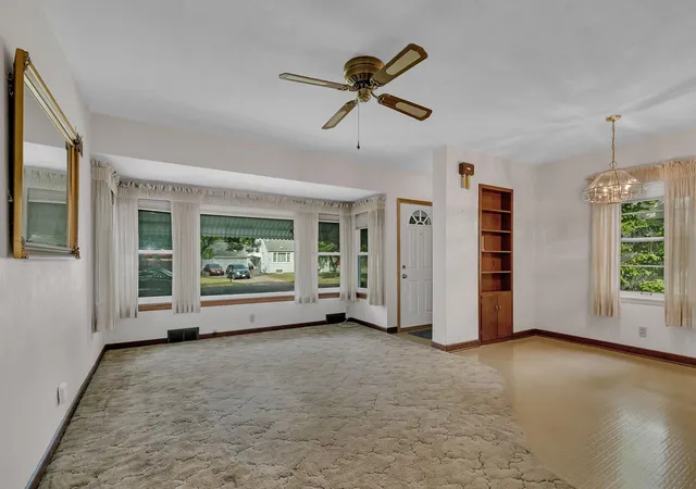 Photo 2 of Sale Pending at 1606 10th Avenue S, Saint Cloud, MN 56301 | MLS# 7139268 | Listing updated on 2026-09-22