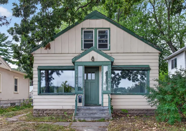 Photo 1 of Single family home for sale at 3525 France Ave N, Minneapolis, MN 55422 | MLS# 7139271 | Listing updated on 2026-09-18