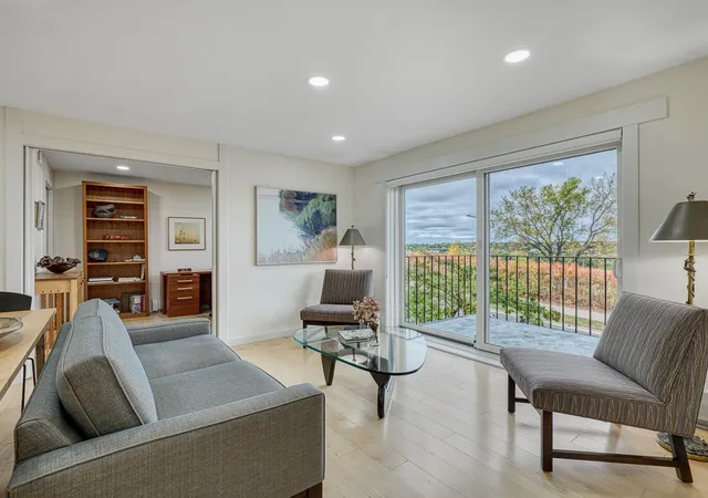 Photo 3 of Condo for sale at 334 Cherokee Ave #108, Saint Paul, MN 55107 | MLS# 7139272 | Listing updated on 2026-09-05