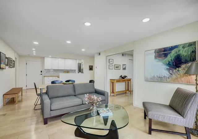 Photo 4 of Condo for sale at 334 Cherokee Ave #108, Saint Paul, MN 55107 | MLS# 7139272 | Listing updated on 2026-09-05